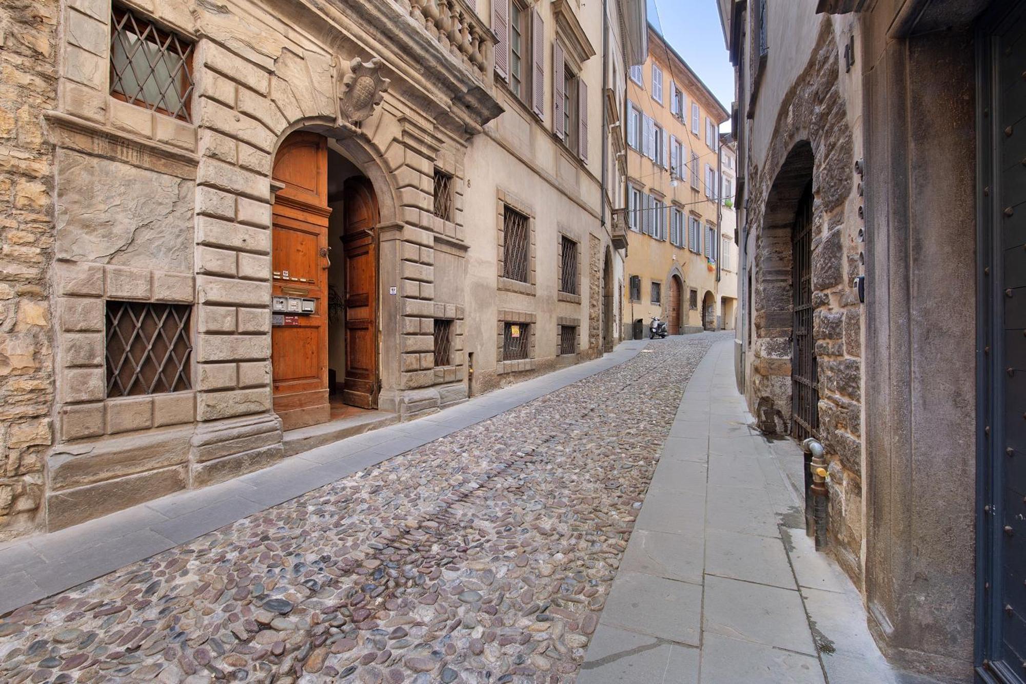 Penthouse In Citta Alta - Bergamo Διαμέρισμα Εξωτερικό φωτογραφία